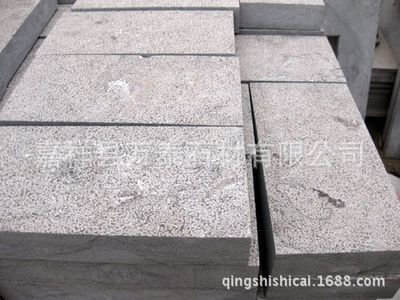 優(yōu)質青石石材 火燒面青石板在仿古建筑中的應用與加工工藝